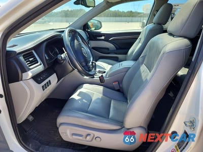 Zdjęcie 7 z 14 samochodu: 2014 TOYOTA HIGHLANDER LIMITED PLATINUM VIN:5TDDKRFH2ES027881 - miniatura