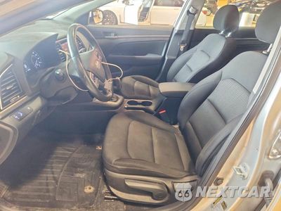 Zdjęcie 7 z 12 samochodu: 2018 HYUNDAI ELANTRA VALUE EDITION VIN:5NPD84LF3JH347439 - miniatura