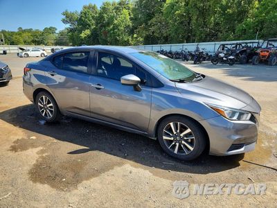 Czwarte zdjęcie samochodu z boku: 2021 NISSAN VERSA SV VIN:3N1CN8EV4ML861243 - miniatura