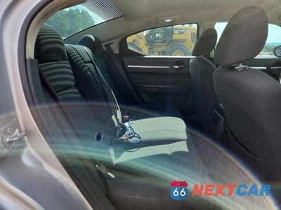 Zdjęcie 10 z 12 samochodu: 2010 DODGE CHARGER SXT VIN:2B3CA3CV0AH156105 - miniatura