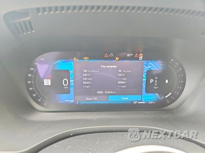 Zdjęcie 9 z 14 samochodu: 2025 VOLVO XC60 PLUS VIN:YV4M12RC0S1086685 - miniatura