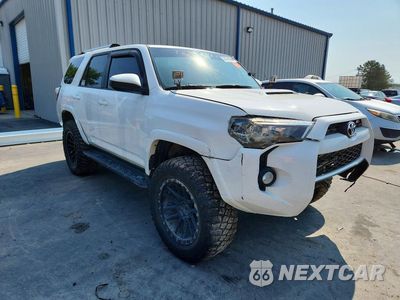 Czwarte zdjęcie samochodu z boku: 2016 TOYOTA 4RUNNER TRAIL VIN:JTEBU5JR8G5303429 - miniatura