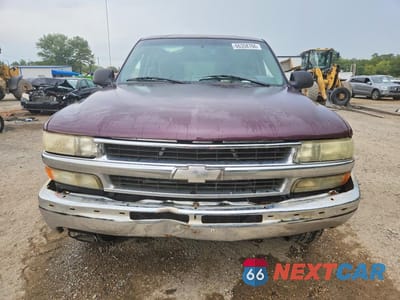 Piąte zdjęcie samochodu w środku: 2004 CHEVROLET TAHOE C1500 VIN:1GNEC13V94R178346 - miniatura