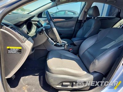 Zdjęcie 7 z 12 samochodu: 2012 HYUNDAI SONATA HYBRID VIN:KMHEC4A40CA045732 - miniatura