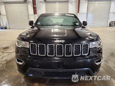 Piąte zdjęcie samochodu w środku: 2019 JEEP GRAND CHEROKEE LAREDO VIN:1C4RJFAG0KC568656 - miniatura