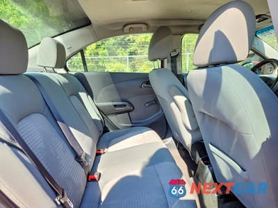 Zdjęcie 10 z 12 samochodu: 2013 CHEVROLET SONIC LS VIN:1G1JA5SG1D4174711 - miniatura