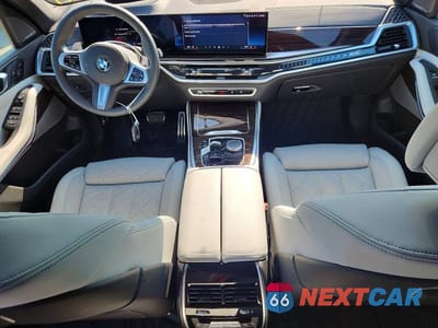 Zdjęcie 8 z 14 samochodu: 2026 BMW X5 XDRIVE40I VIN:5UX23EU01T9477977 - miniatura