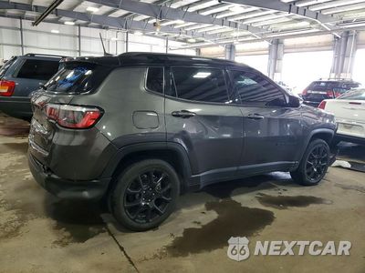 Trzecie zdjęcie samochodu z tyłu: 2022 JEEP COMPASS LATITUDE VIN:3C4NJDBB9NT186740 - miniatura