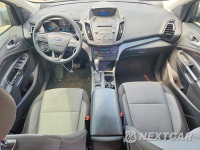 Zdjęcie 8 z 12 samochodu: 2017 FORD ESCAPE SE VIN:1FMCU0GD2HUE51277 - miniatura