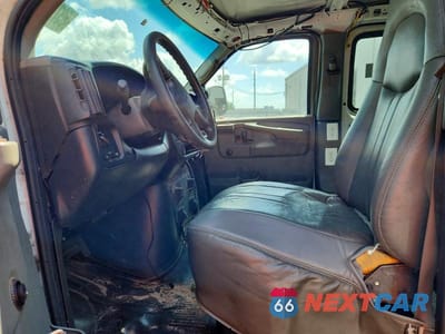 Zdjęcie 7 z 13 samochodu: 2007 CHEVROLET EXPRESS G1500 VIN:1GCFG15X971102998 - miniatura