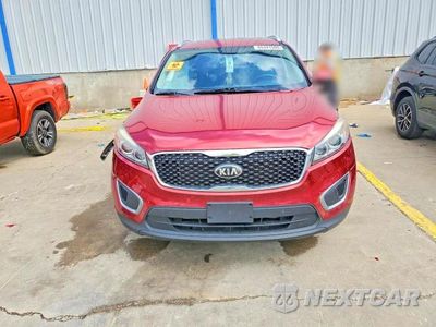 Piąte zdjęcie samochodu w środku: 2016 KIA SORENTO LX VIN:5XYPGDA32GG135446 - miniatura