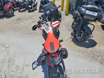 Zdjęcie 6 z 9 samochodu: 2026 DUCATI HYPERMOTARD VIN:ZDMBAU8T3TB001362 - miniatura