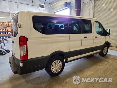 Trzecie zdjęcie samochodu z tyłu: 2016 FORD TRANSIT T-150 VIN:1FMZK1ZMXGKB03675 - miniatura