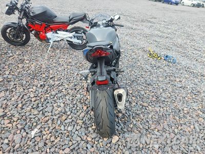 Czwarte zdjęcie samochodu z boku: 2025 KAWASAKI ZX636 K VIN:JKBZXJJ19SA029192 - miniatura