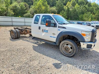 Czwarte zdjęcie samochodu z boku: 2015 FORD F550 SUPER VIN:1FD0X5HT4FEA99484 - miniatura