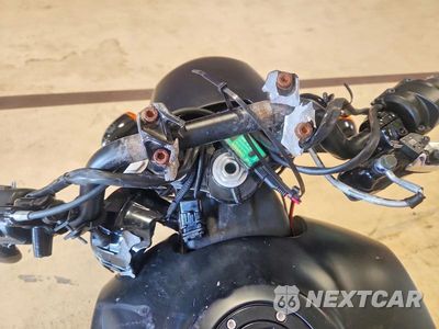 Zdjęcie 7 z 8 samochodu: 2019 INDIAN MOTORCYCLE CO. SCOUT BOBBER ABS VIN:56KMTA008K3155325 - miniatura