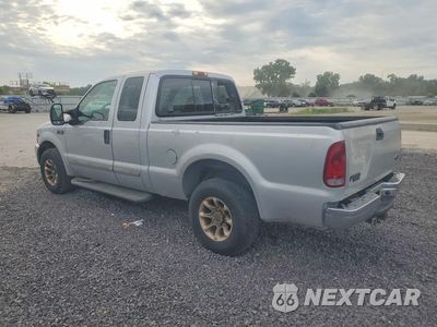Drugie zdjęcie samochodu z przodu: 2001 FORD F250 SUPER DUTY VIN:1FTNX20L21EA35098 - miniatura