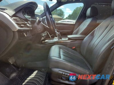 Zdjęcie 7 z 13 samochodu: 2018 BMW X5 XDR40E VIN:5UXKT0C50J0W03487 - miniatura