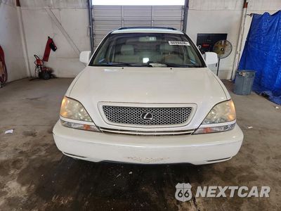 Piąte zdjęcie samochodu w środku: 2002 LEXUS ES 300 VIN:JTJHF10U820271057 - miniatura