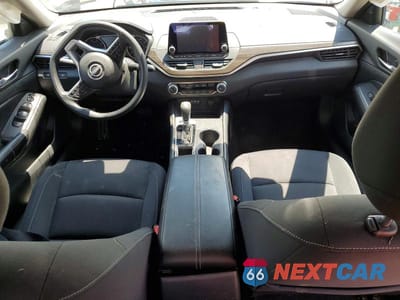 Zdjęcie 8 z 13 samochodu: 2025 NISSAN ALTIMA SV VIN:1N4BL4DV7SN403675 - miniatura