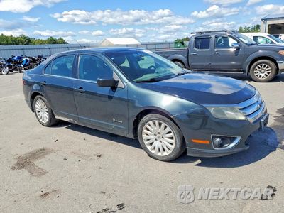 Czwarte zdjęcie samochodu z boku: 2010 FORD FUSION HYBRID VIN:3FADP0L35AR159865 - miniatura