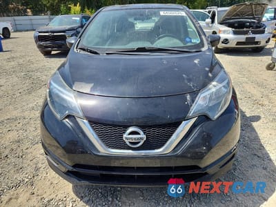 Piąte zdjęcie samochodu w środku: 2017 NISSAN VERSA NOTE SV VIN:3N1CE2CP0HL357666 - miniatura
