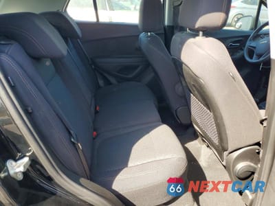 Zdjęcie 11 z 14 samochodu: 2020 CHEVROLET TRAX LS VIN:3GNCJKSB6LL308230 - miniatura