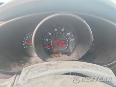 Zdjęcie 9 z 12 samochodu: 2016 KIA SOUL BASE VIN:KNDJN2A22G7859738 - miniatura
