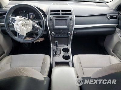Zdjęcie 8 z 12 samochodu: 2016 TOYOTA CAMRY SE VIN:4T1BF1FK4GU249082 - miniatura