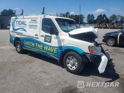 Czwarte zdjęcie samochodu z boku: 2014 NISSAN NV 2500 HD S VIN:1N6BF0KY7EN108441 - miniatura