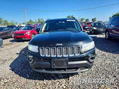 Piąte zdjęcie samochodu w środku: 2016 JEEP COMPASS LATITUDE VIN:1C4NJDEB1GD598865 - miniatura