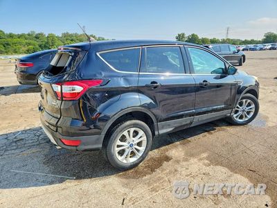 Trzecie zdjęcie samochodu z tyłu: 2019 FORD ESCAPE SE VIN:1FMCU9GD2KUC51446 - miniatura