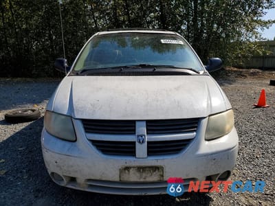 Piąte zdjęcie samochodu w środku: 2007 DODGE GRAND CARAVAN SXT VIN:2D8GP44L97R197614 - miniatura
