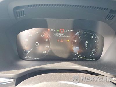 Zdjęcie 9 z 12 samochodu: 2021 VOLVO XC60 T5 MOMENTUM VIN:YV4102RKXM1699381 - miniatura