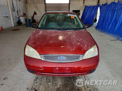 Piąte zdjęcie samochodu w środku: 2005 FORD FOCUS ZX4 VIN:1FAFP34N25W181321 - miniatura