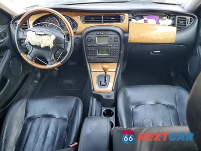 Zdjęcie 8 z 12 samochodu: 2004 JAGUAR X-TYPE 3.0 VIN:SAJEA51C74WD55554 - miniatura