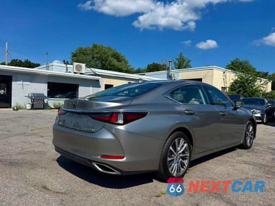 Czwarte zdjęcie samochodu z boku: 2020 LEXUS ES 350 VIN:58ADZ1B15LU079668 - miniatura