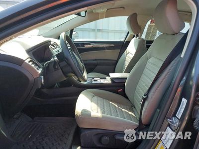 Zdjęcie 7 z 12 samochodu: 2019 FORD FUSION S VIN:3FA6P0G76KR229705 - miniatura