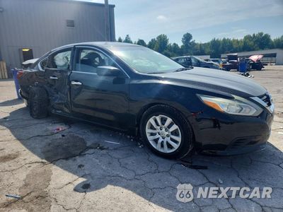 Czwarte zdjęcie samochodu z boku: 2018 NISSAN ALTIMA 2.5 S VIN:1N4AL3APXJC120340 - miniatura