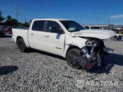 Czwarte zdjęcie samochodu z boku: 2020 RAM 1500 BIG HORN/LONE STAR VIN:1C6RREFT2LN398113 - miniatura