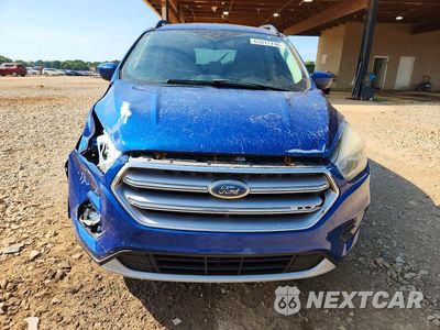 Piąte zdjęcie samochodu w środku: 2017 FORD ESCAPE SE VIN:1FMCU0G91HUF02408 - miniatura
