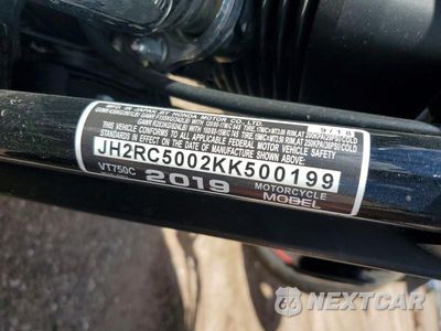 Zdjęcie 9 z 9 samochodu: 2019 HONDA VT750 C VIN:JH2RC5002KK500199 - miniatura