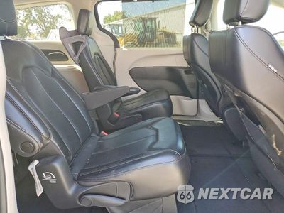 Zdjęcie 11 z 13 samochodu: 2023 CHRYSLER PACIFICA TOURING L VIN:2C4RC1BG3PR550422 - miniatura