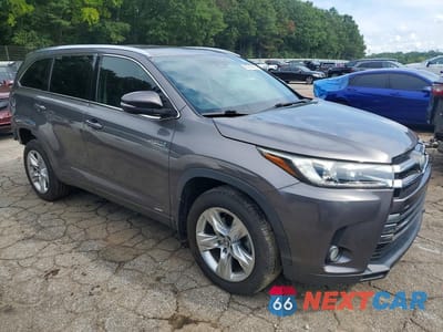 Czwarte zdjęcie samochodu z boku: 2017 TOYOTA HIGHLANDER HYBRID LIMITED VIN:5TDDGRFH8HS024649 - miniatura