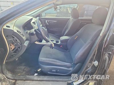 Zdjęcie 7 z 12 samochodu: 2013 NISSAN ALTIMA 2.5 VIN:1N4AL3AP3DC102573 - miniatura