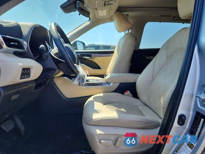 Zdjęcie 7 z 13 samochodu: 2024 TOYOTA HIGHLANDER HYBRID PLATINUM VIN:5TDEBRCH7RS606296 - miniatura