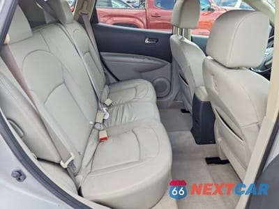 Zdjęcie 11 z 13 samochodu: 2011 NISSAN ROGUE S VIN:JN8AS5MV4BW277224 - miniatura