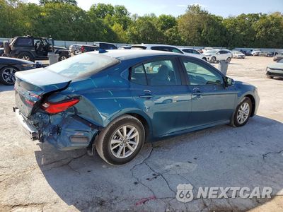 Trzecie zdjęcie samochodu z tyłu: 2026 TOYOTA CAMRY LE VIN:4T1DAACK8TU725503 - miniatura