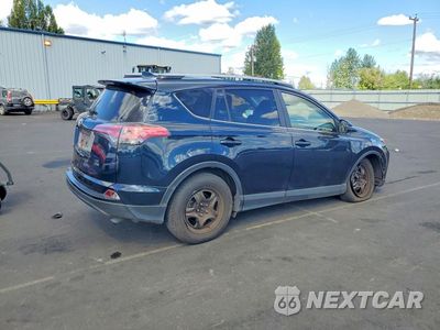 Trzecie zdjęcie samochodu z tyłu: 2018 TOYOTA RAV4 LE VIN:JTMBFREV2JD251340 - miniatura