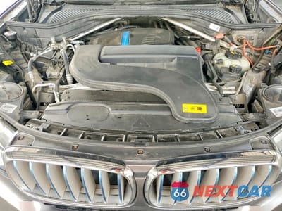 Zdjęcie 11 z 12 samochodu: 2018 BMW X5 XDR40E VIN:5UXKT0C56J0W00755 - miniatura